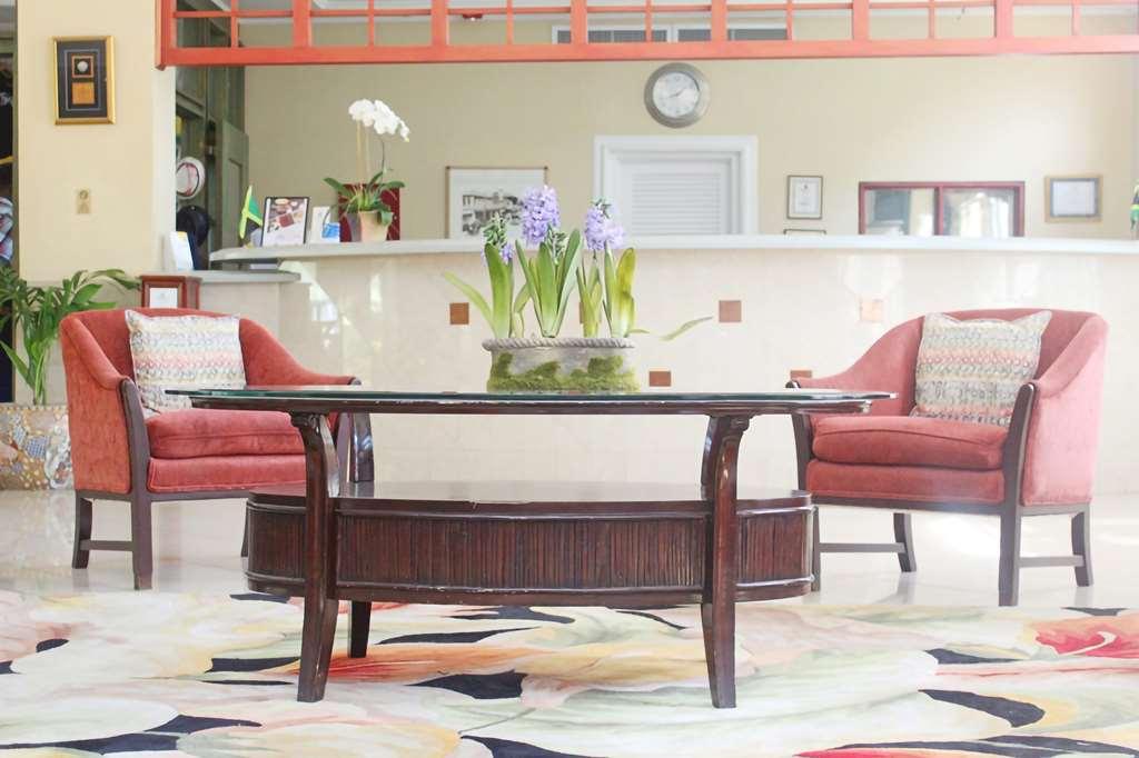 The Knutsford Court Hotel Kingston Interior photo