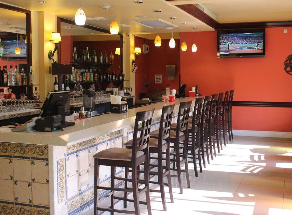 The Knutsford Court Hotel Kingston Restaurant photo